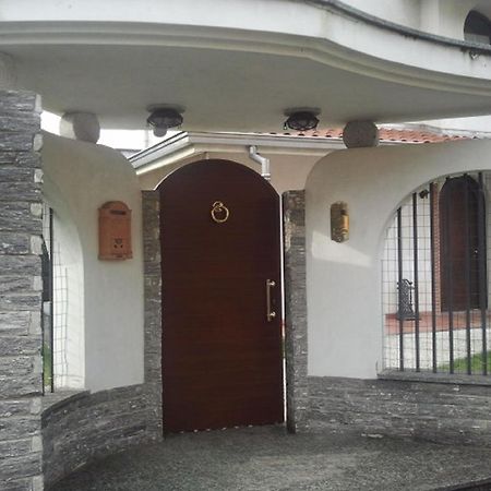 Crespi House Bed and Breakfast Parabiago Εξωτερικό φωτογραφία